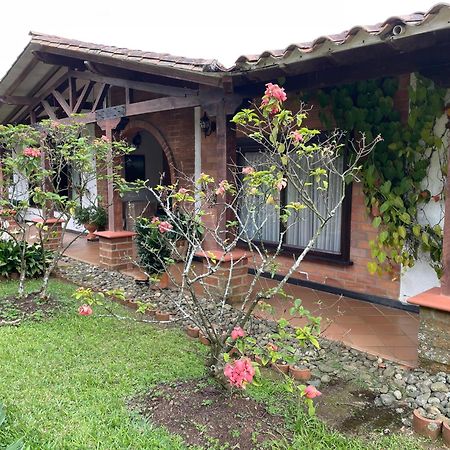 Finca Hotel Villa Camila Копакабана Екстер'єр фото